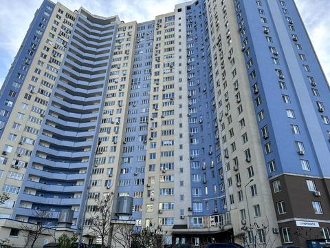 квартира за адресою Академіка Глушкова просп., 9-В