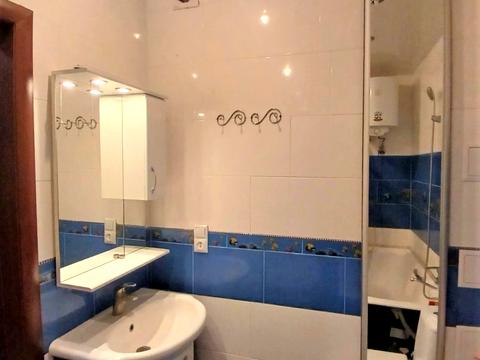 квартира за адресою Анни Ахматової вул., 34