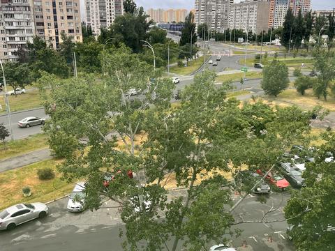 квартира за адресою Зої Гайдай вул., 10