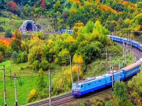 ділянка за адресою уренгойська