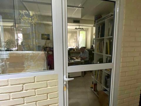 коммерческая по адресу Олекси Тихого, 89