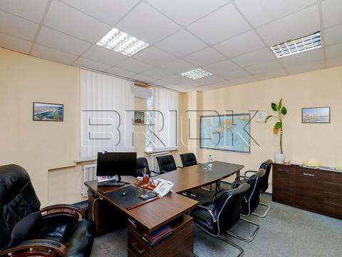 комерційна за адресою Копилівська вул., 21