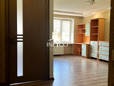 квартира за адресою Грибоєдова, 63