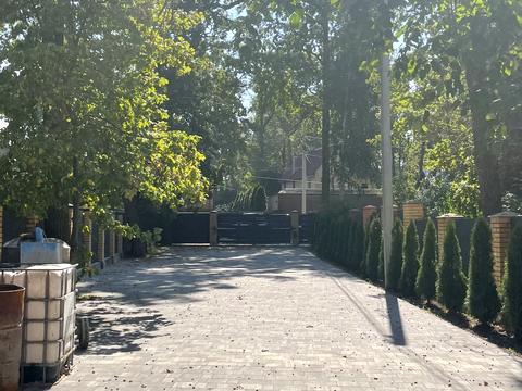 будинок за адресою Українська вул.