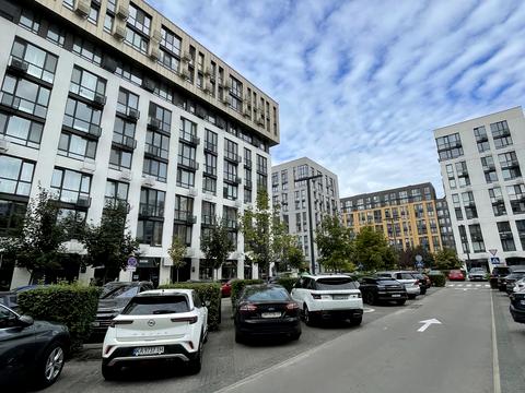 квартира по адресу Киев, Салютна, 2