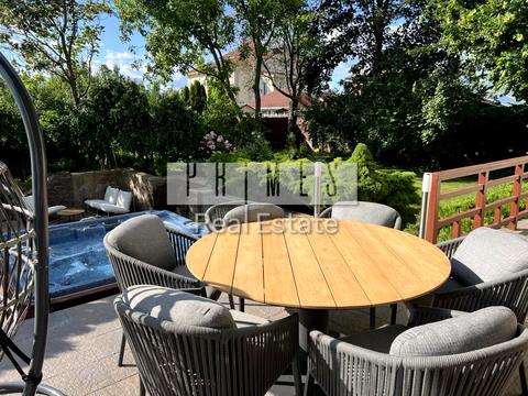 будинок за адресою каштановая