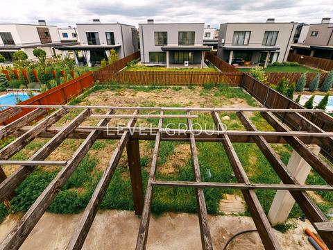 дом по адресу Щаслива, 45