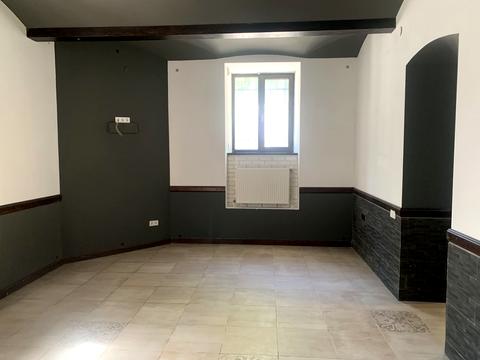 комерційна за адресою Олекси Новаківського вул., 1