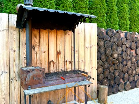 будинок за адресою Квітки-Основ'яненка вул.