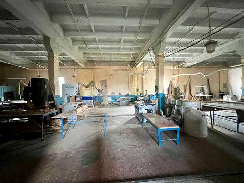 комерційна за адресою Набережна Заводська вул., 7