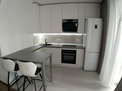 квартира по адресу Семьи Кульженков ул. (Дегтяренко Петра), 37