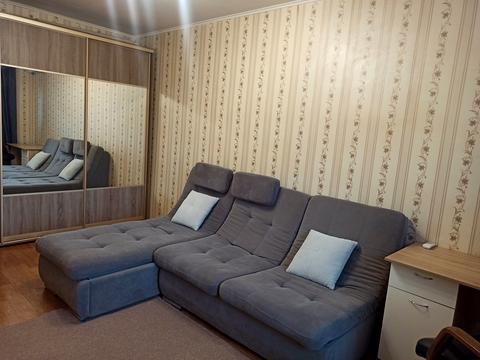 квартира за адресою Софії Русової вул., 3