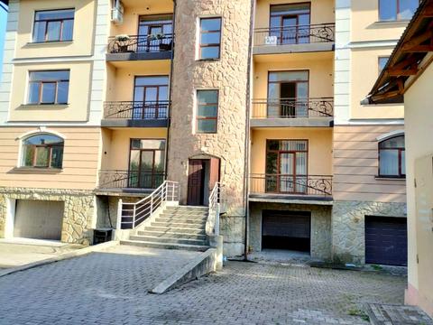 паркомісце за адресою Василіянок вул., 60б