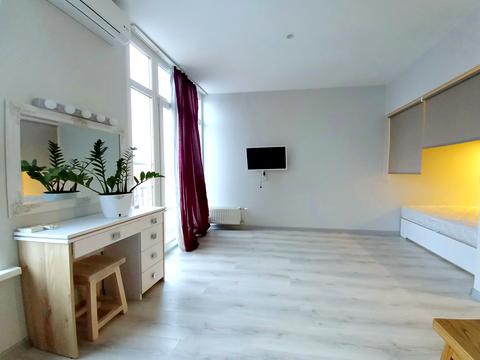 квартира за адресою Соборності просп. (Возз'єднання), 17 к2