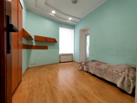 комерційна за адресою Троїцька вул., 7