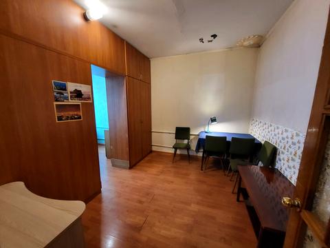 квартира за адресою Червоної Калини просп. (Володимира Маяковського), 26-Б