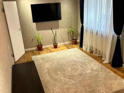 квартира за адресою Льва Ландау просп. (50-річчя СРСР), 52ж
