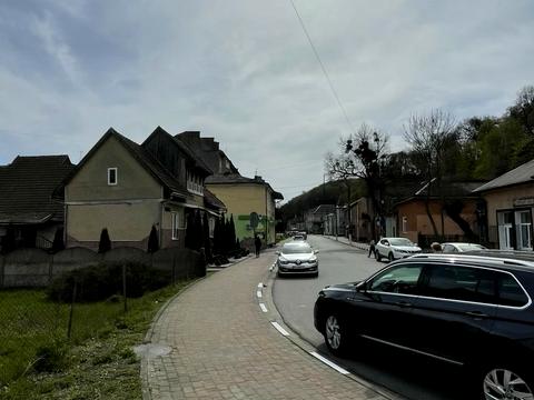 будинок за адресою Коновальця