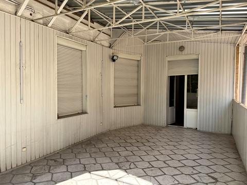 комерційна за адресою Саксаганського вул., 99