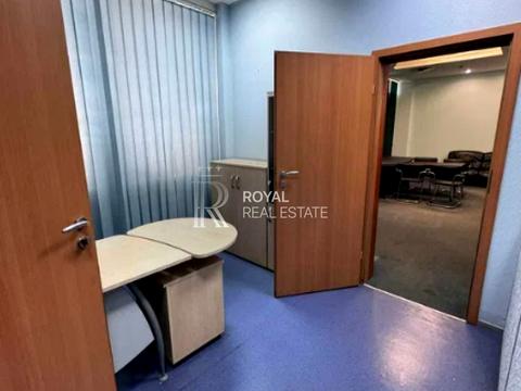 комерційна за адресою Дмитрівська вул., 44