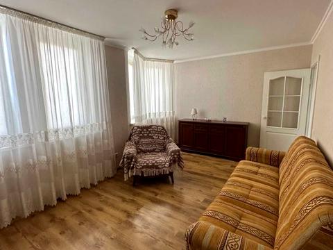 квартира по адресу Червоной Калины просп. (Владимира Маяковского), 68