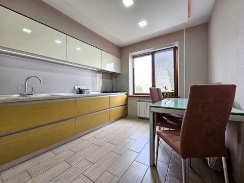 квартира за адресою Героїв просп., 4