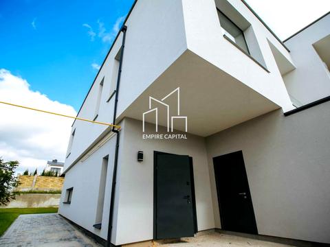 будинок за адресою Центральна вул.