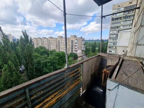 квартира за адресою Русанівський бульв., 4