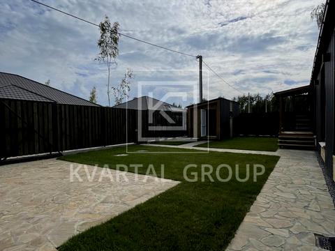 будинок за адресою Успішна, 1