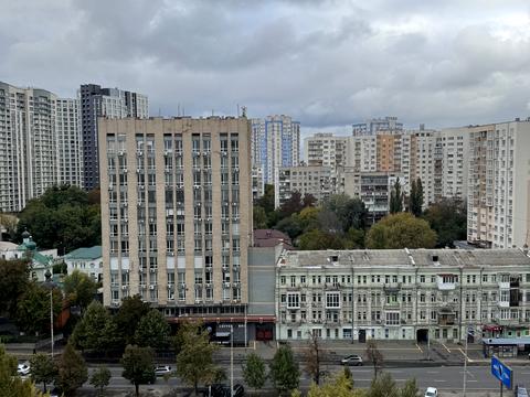 квартира по адресу Голосеевский просп. (40-летия Октября), 21