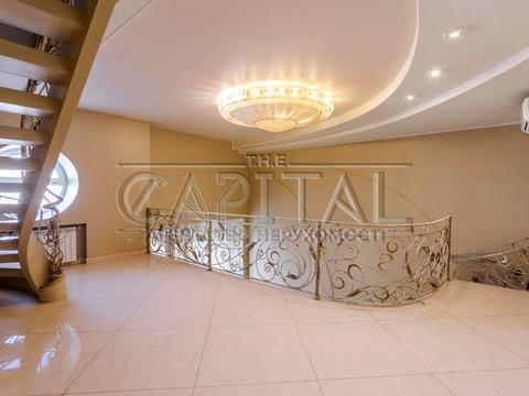 комерційна за адресою Володимира Івасюка просп. (Героїв Сталінграду), 24-А