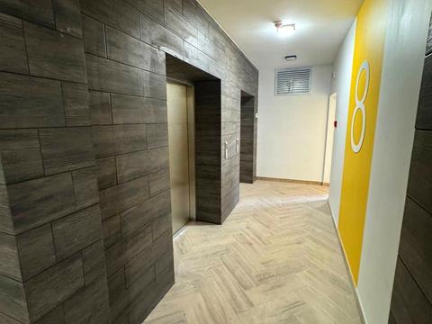 квартира за адресою Володимира Івасюка вул., 82