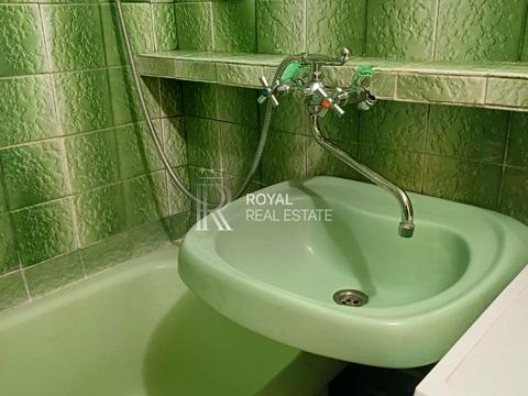 квартира за адресою Анни Ахматової вул., 6