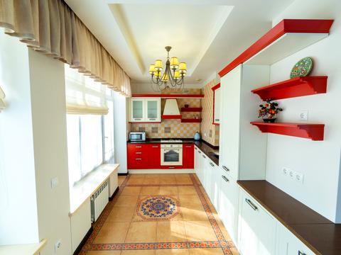 будинок за адресою Богатирська вул., 30А