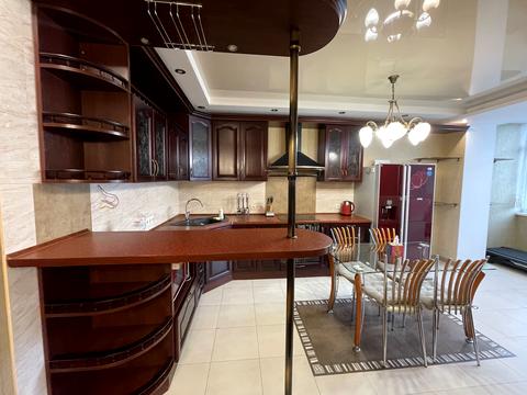 квартира за адресою Київ, Юлії Здановської вул. (Ломоносова), 58-А