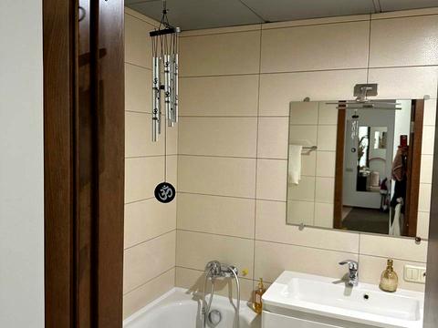 квартира за адресою Метробудівська вул., 8