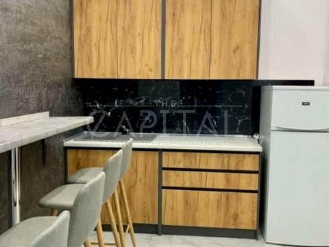 коммерческая по адресу Кловский спуск, 7