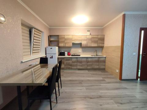 квартира за адресою Зодчих вул., 30