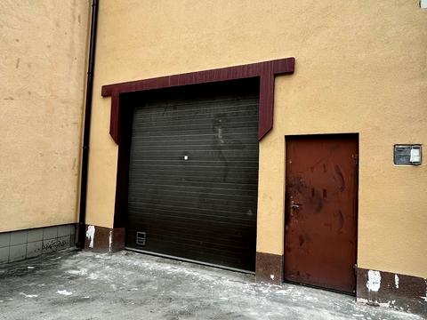 комерційна за адресою Ярослава Мудрого вул., 1