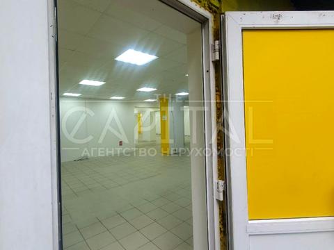 комерційна за адресою Микільсько-Слобідська вул., 6/2