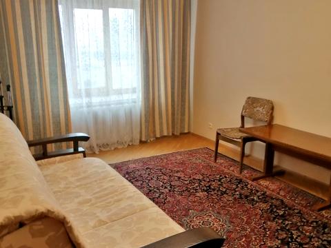 квартира за адресою Київ, Драгоманова вул., 44-А