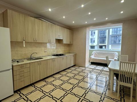 квартира за адресою Панаса Мирного пров., 11