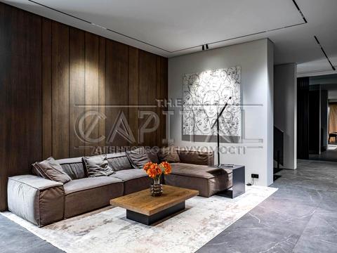 будинок за адресою Лютнева вул.