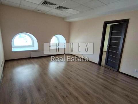 комерційна за адресою Хрещатик вул., 2