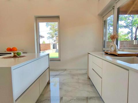 будинок за адресою Лісова вул.