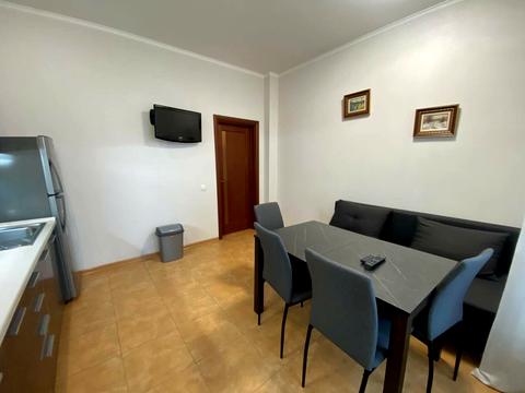 квартира за адресою Андрія Верхогляда вул. (Михайла Драгомирова), 5