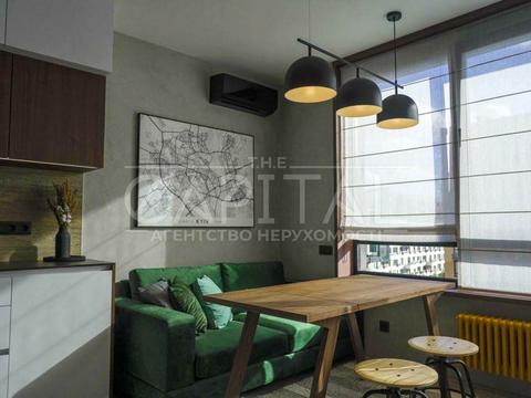 квартира за адресою Салютна вул., 2-Б