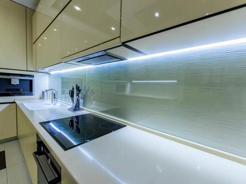 квартира за адресою Андрія Верхогляда вул. (Михайла Драгомирова), 16