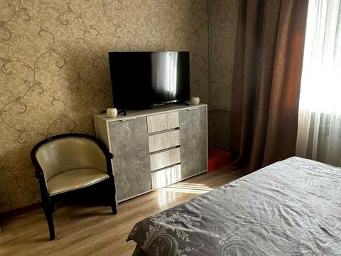 квартира за адресою Запоріжбудівська вул., 14