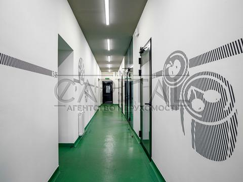 комерційна за адресою Науки просп., 1